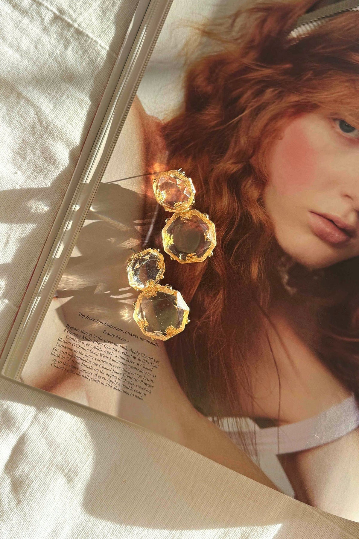 Gilded Halo Earrings - Clear